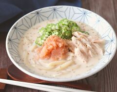 鶏ささみとオクラの冷たい明太クリームうどん　豆乳使用